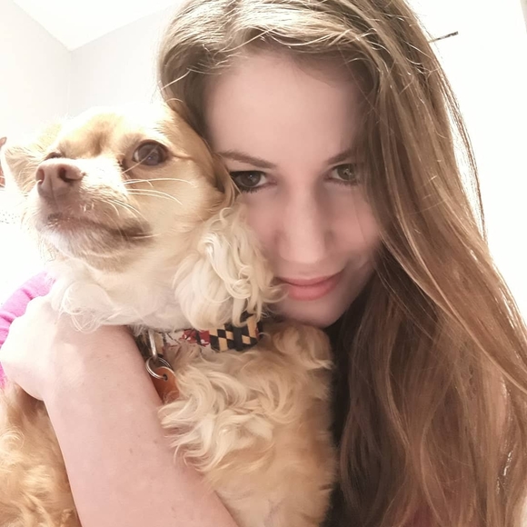 Meet your Posher, Rachel - Picture 1 of 1